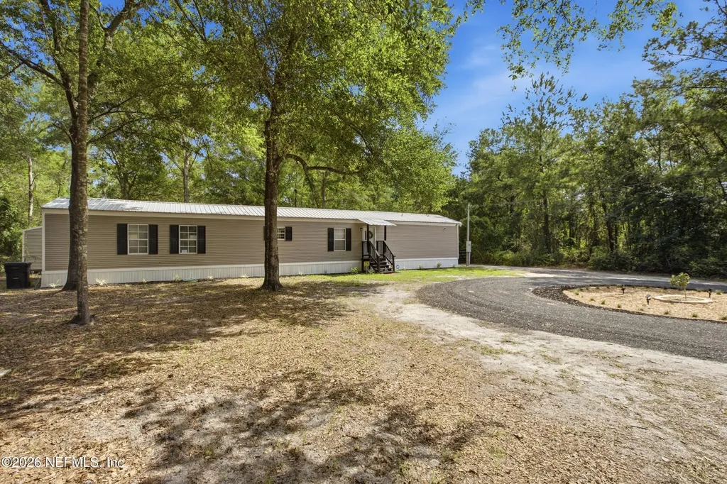 4766 Acacia Street Middleburg FL 32068