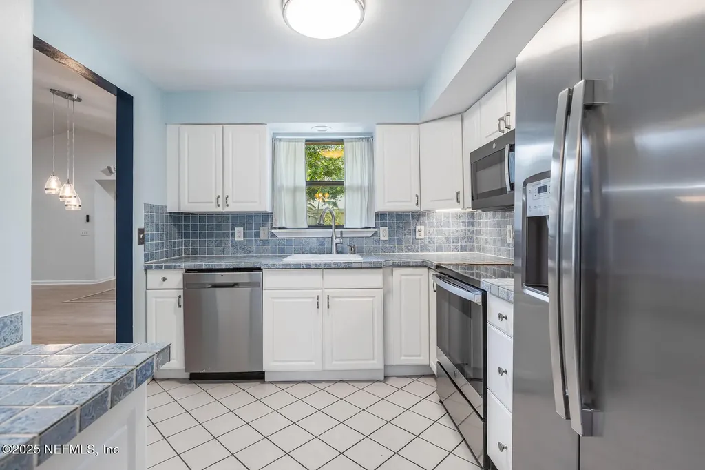 4765 Marsh Hammock Drive W Jacksonville FL 32224