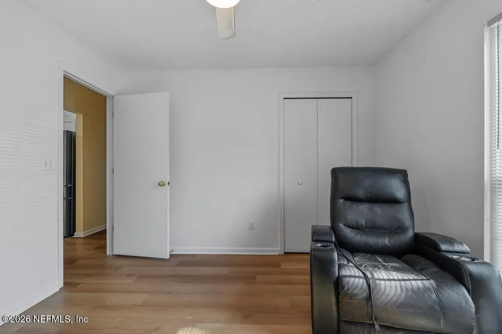 3823 Union Pacific Drive W Jacksonville FL 32246