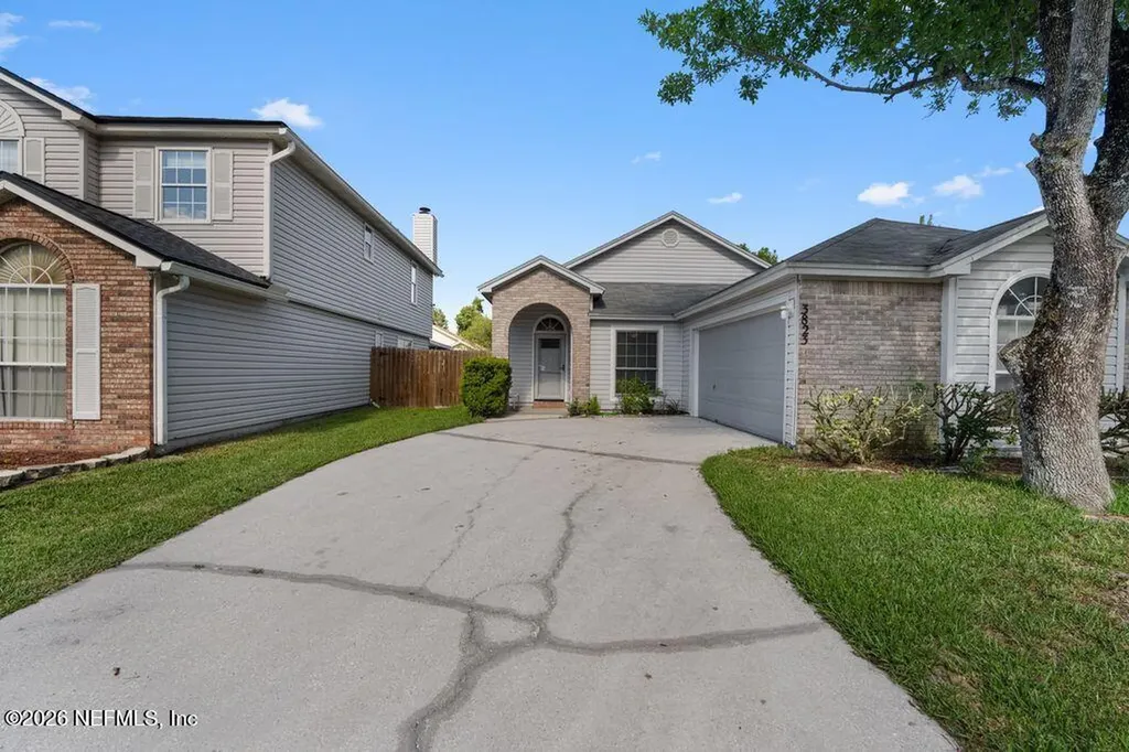 3823 Union Pacific Drive W Jacksonville FL 32246