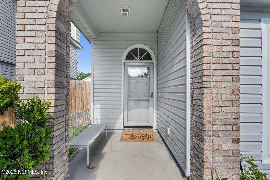 3823 Union Pacific Drive W Jacksonville FL 32246