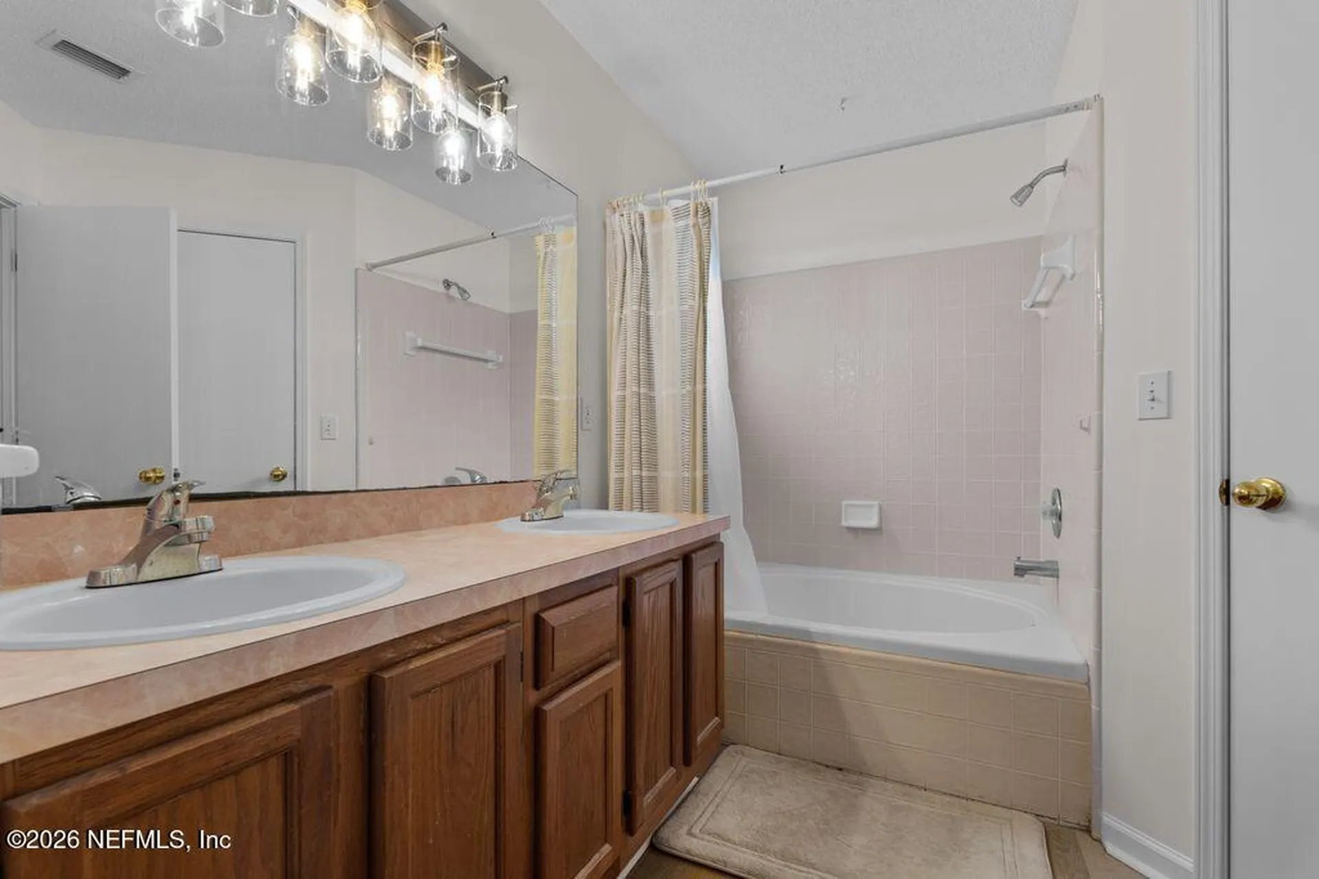 3823 Union Pacific Drive W Jacksonville FL 32246