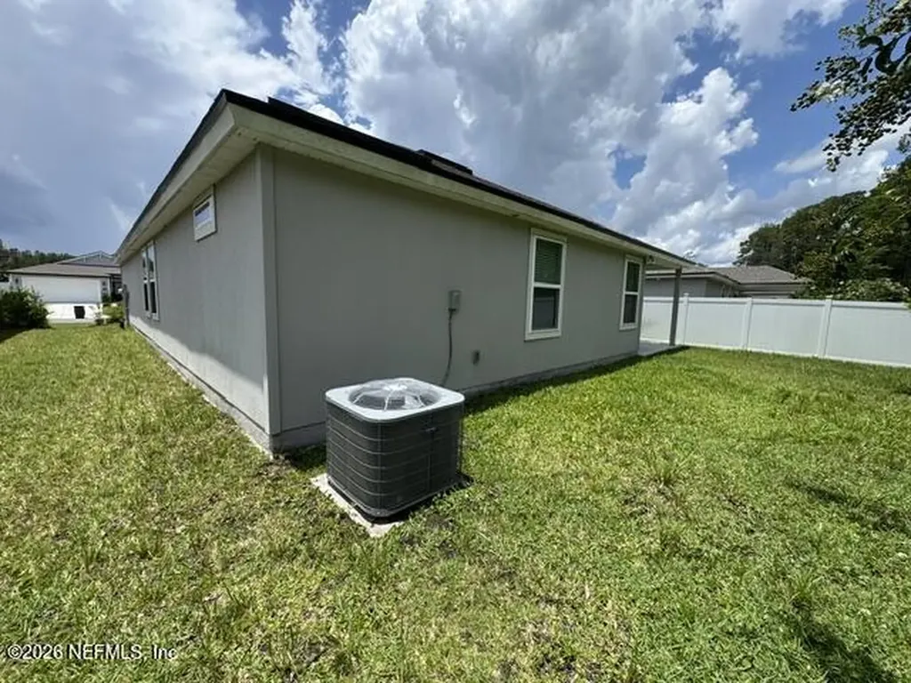 7816 Island Fox Road Jacksonville FL 32222