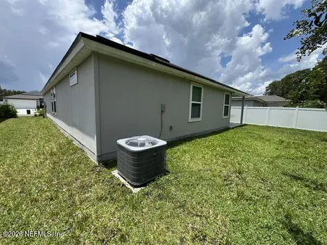 7816 Island Fox Road Jacksonville FL 32222