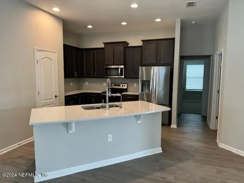7816 Island Fox Road Jacksonville FL 32222