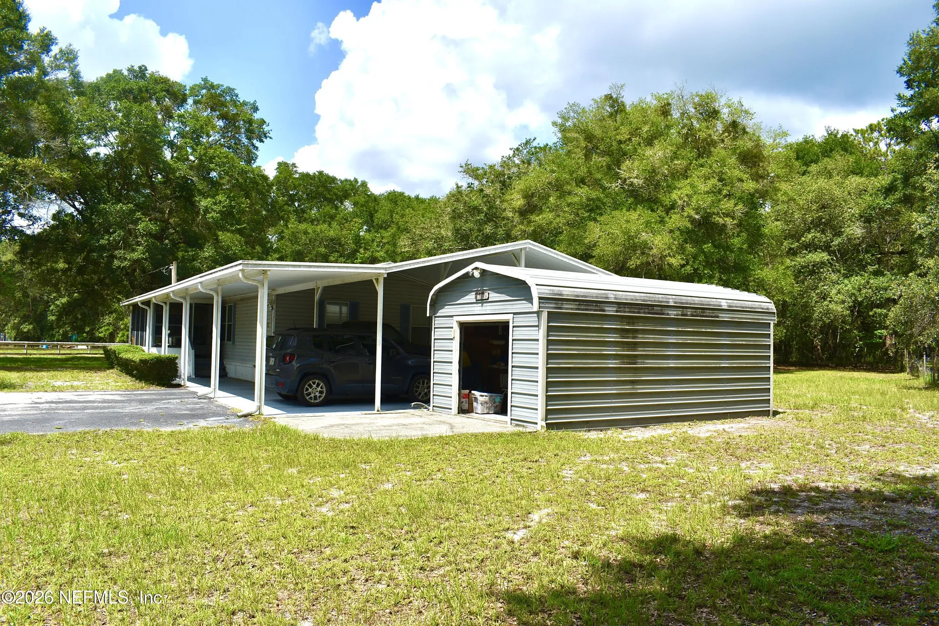 117 Carolyn Court Pomona Park FL 32181