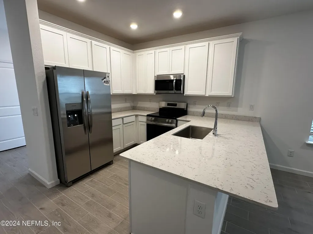 4387 Leeward Breeze Loop Middleburg FL 32068