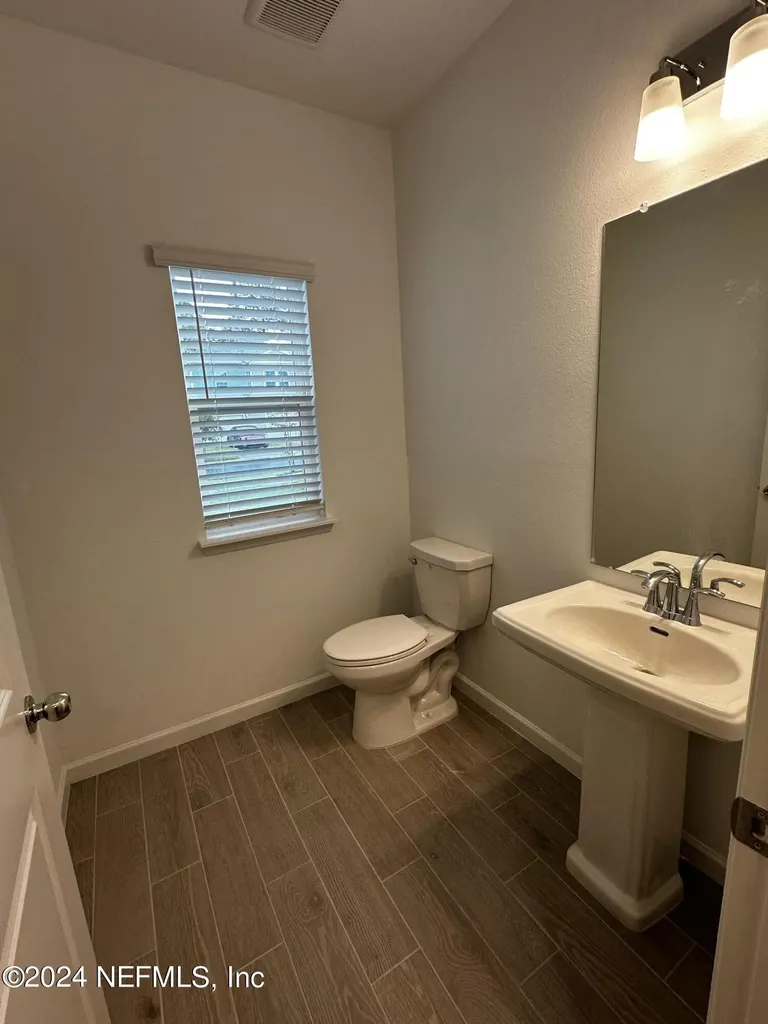4387 Leeward Breeze Loop Middleburg FL 32068