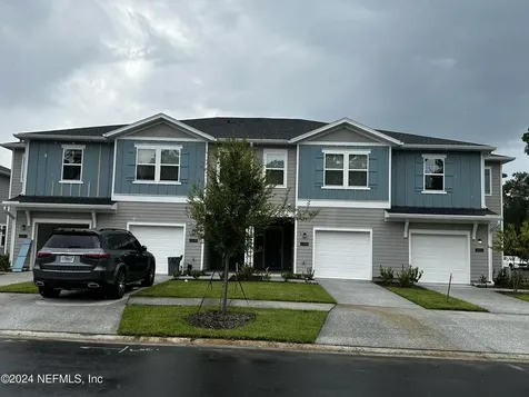 4387 Leeward Breeze Loop Middleburg FL 32068
