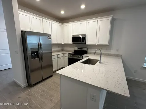 4387 Leeward Breeze Loop Middleburg FL 32068