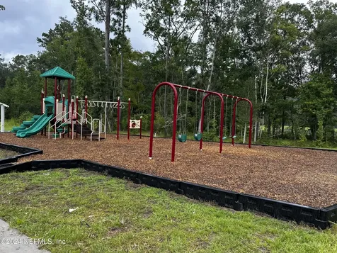 4387 Leeward Breeze Loop Middleburg FL 32068