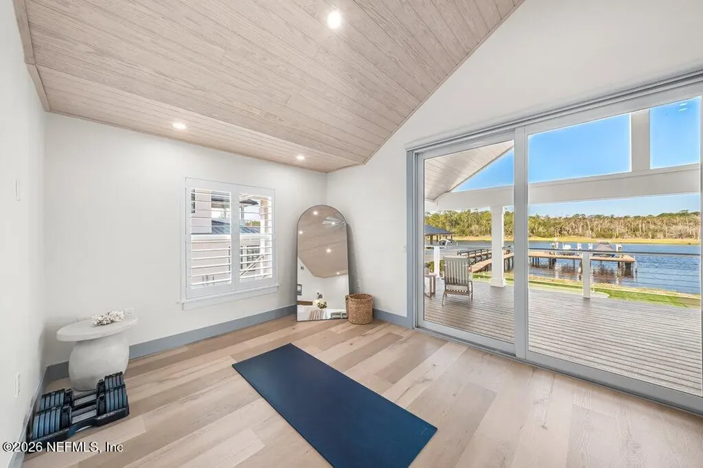 411 A N Roscoe Boulevard Ponte Vedra Beach FL 32082