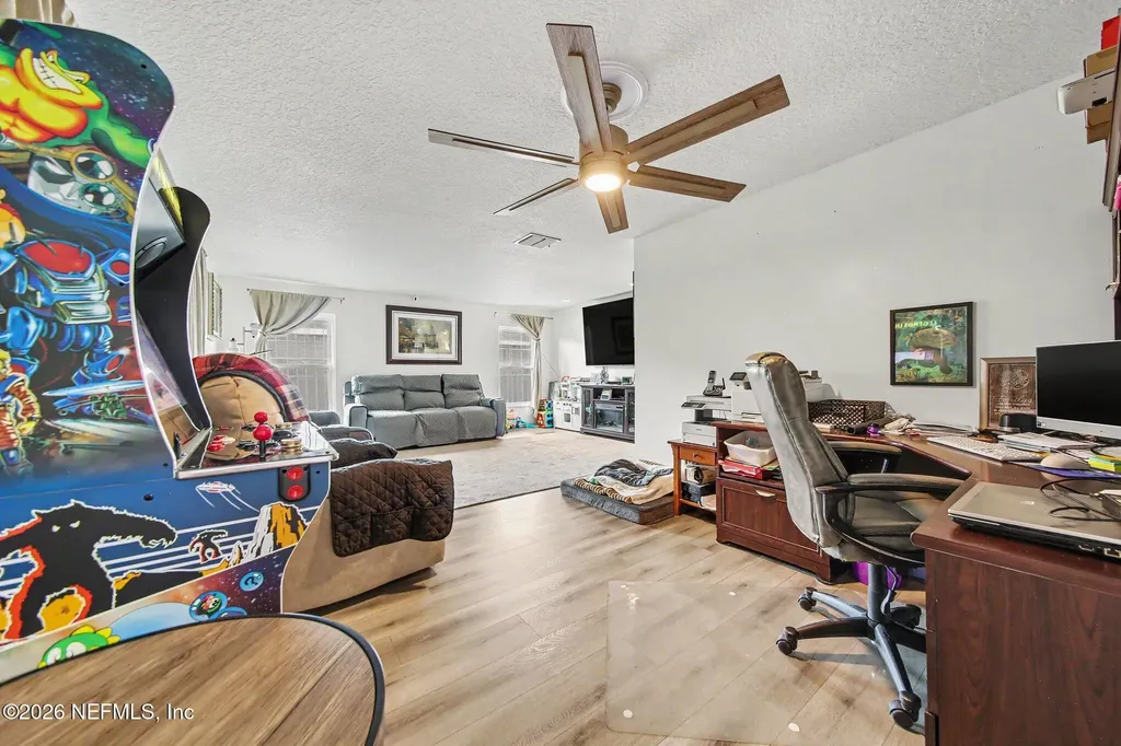 394 Barberry Lane Altamonte Springs FL 32714