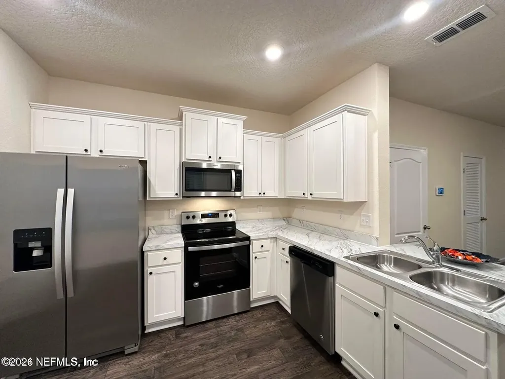 336 Aralia Lane Jacksonville FL 32216