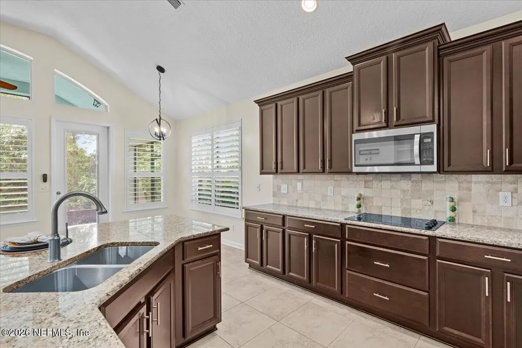 1201 E Redrock Ridge Avenue Fruit Cove FL 32259