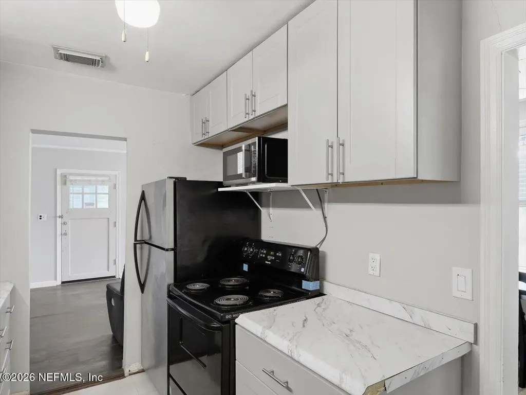 402 W 63rd Street Jacksonville FL 32208