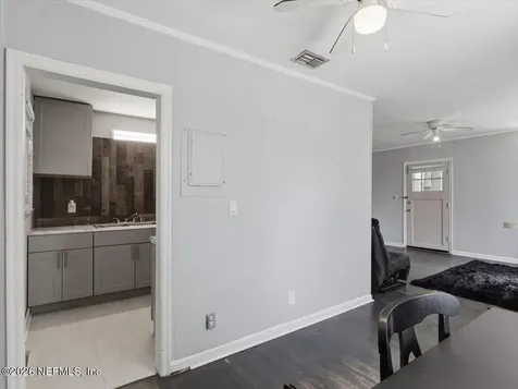 402 W 63rd Street Jacksonville FL 32208