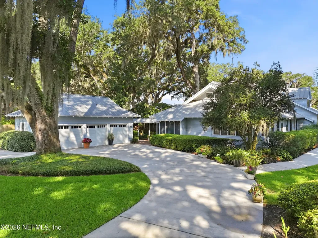 4002 Mcgirts Boulevard Jacksonville FL 32210