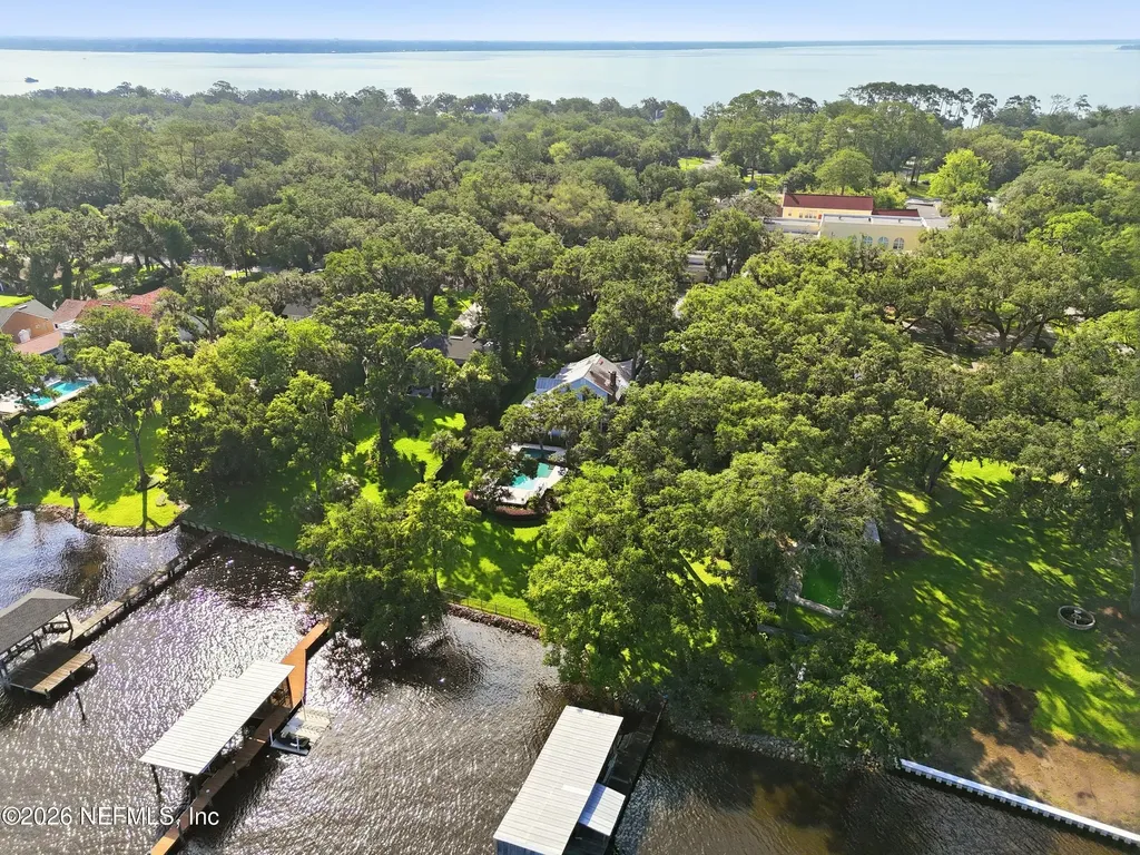 4002 Mcgirts Boulevard Jacksonville FL 32210