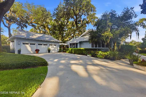 4002 Mcgirts Boulevard Jacksonville FL 32210