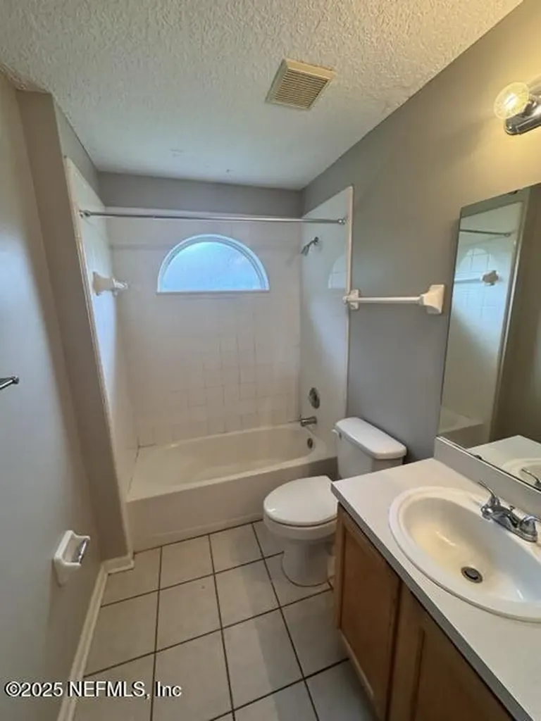 109 Hawthorn Hedge Lane Jacksonville FL 32259