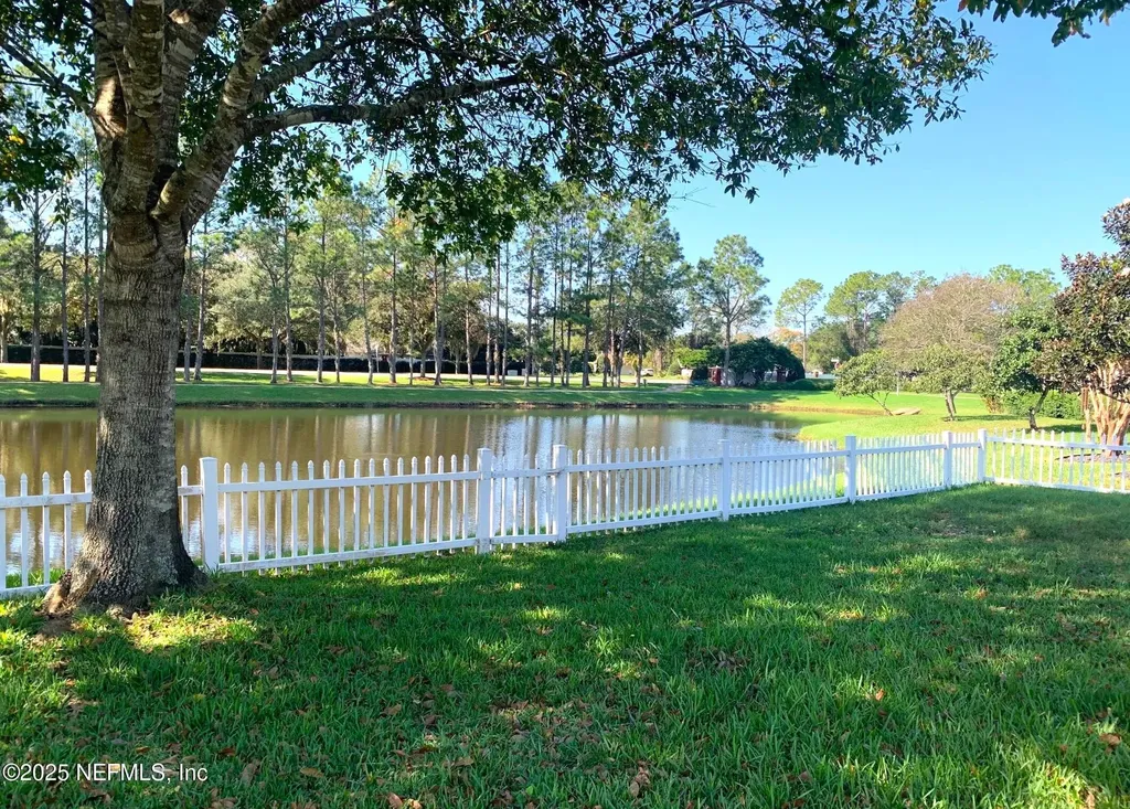 109 Hawthorn Hedge Lane Jacksonville FL 32259
