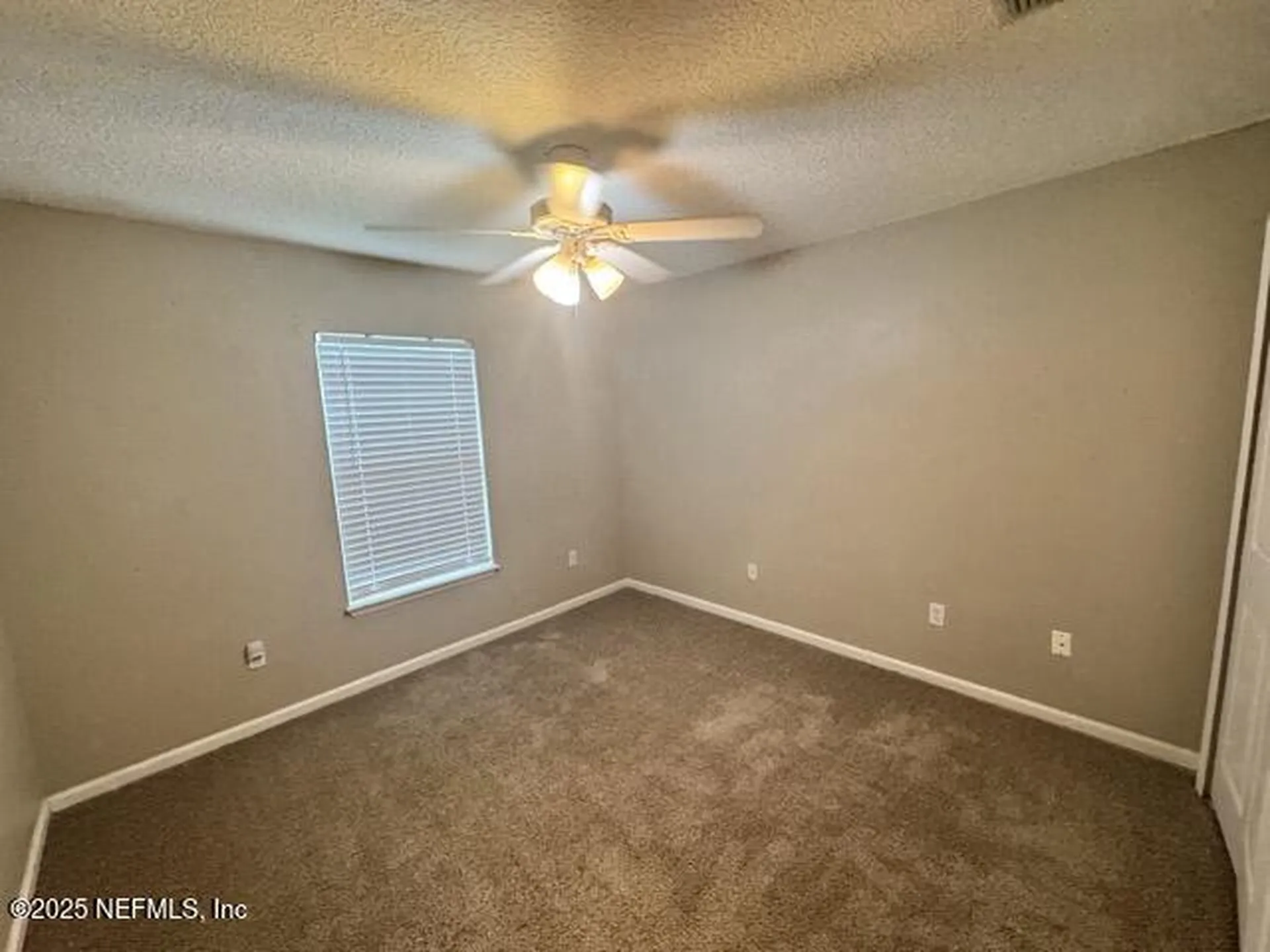 109 Hawthorn Hedge Lane Jacksonville FL 32259