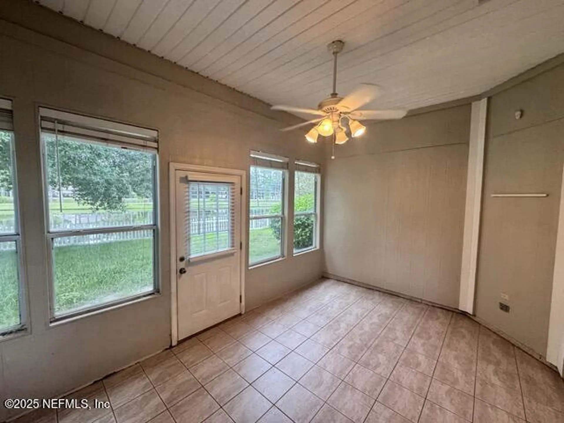109 Hawthorn Hedge Lane Jacksonville FL 32259