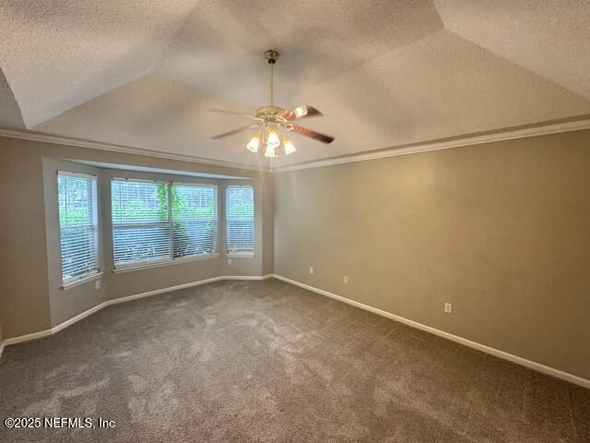 109 Hawthorn Hedge Lane Jacksonville FL 32259
