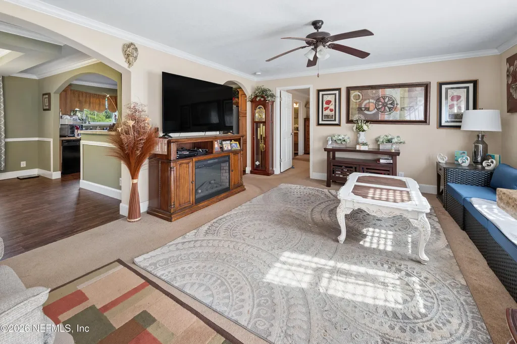 9874 Cedar Creek Farms Road Glen St. Mary FL 32040