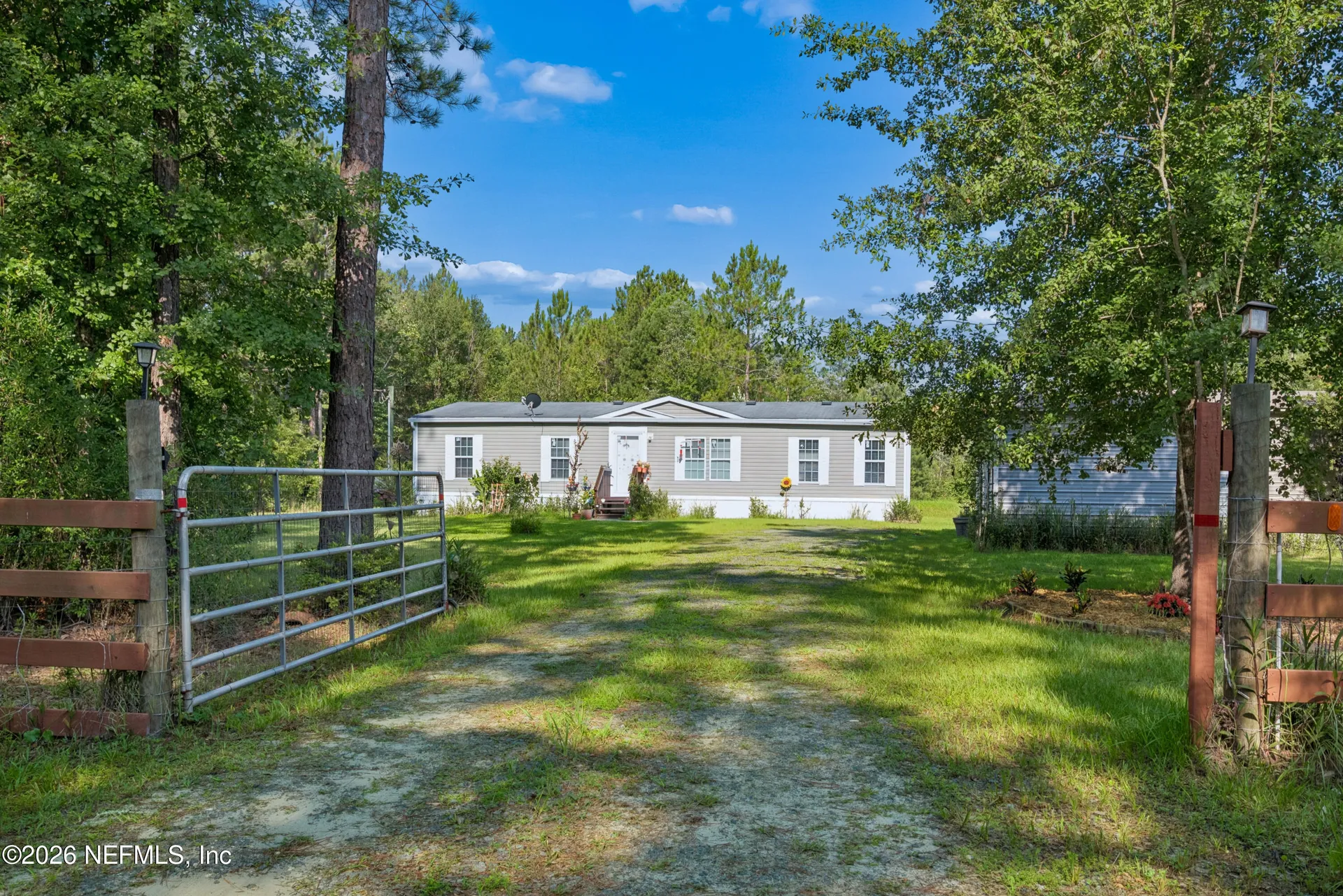 9874 Cedar Creek Farms Road Glen St. Mary FL 32040