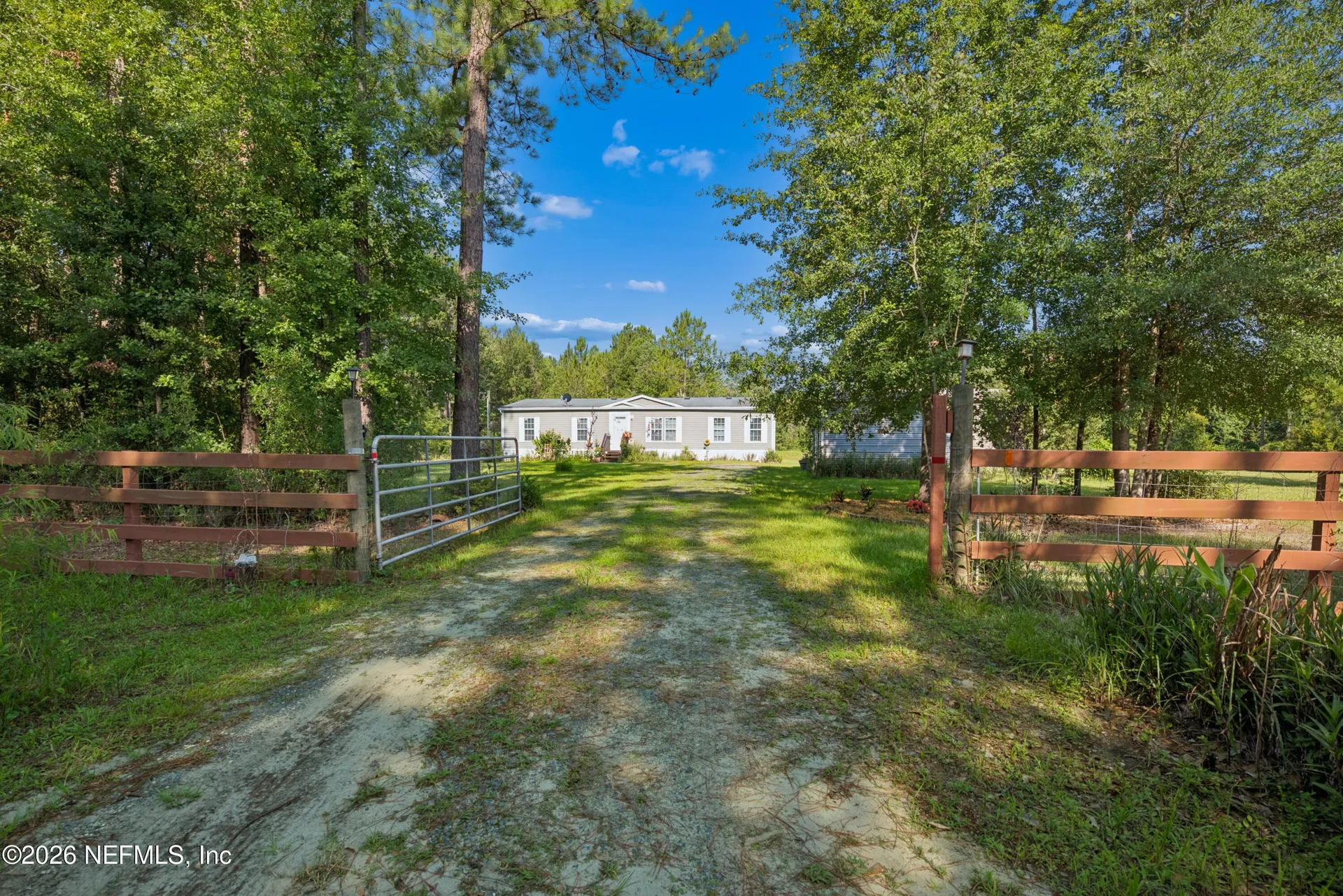 9874 Cedar Creek Farms Road Glen St. Mary FL 32040