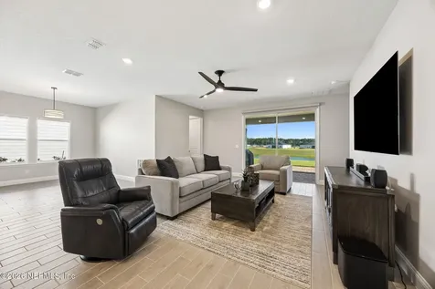 3369 Tupelo Loop Green Cove Springs FL 32043