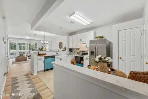 7990 Baymeadows Road E Jacksonville FL 32256