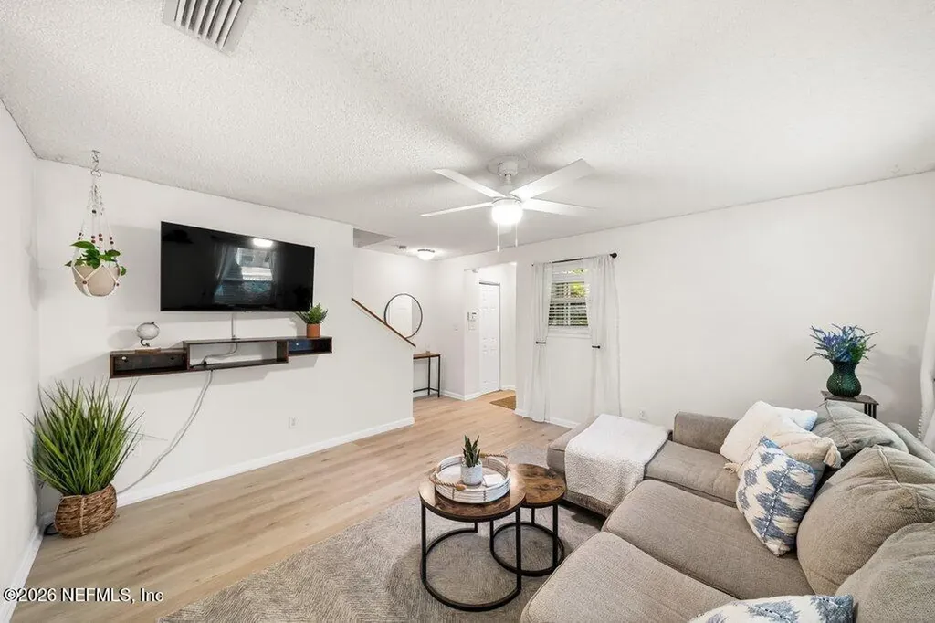 1845 Forsyth Court Atlantic Beach FL 32233