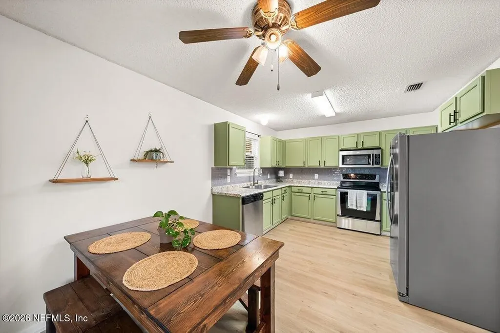 1845 Forsyth Court Atlantic Beach FL 32233