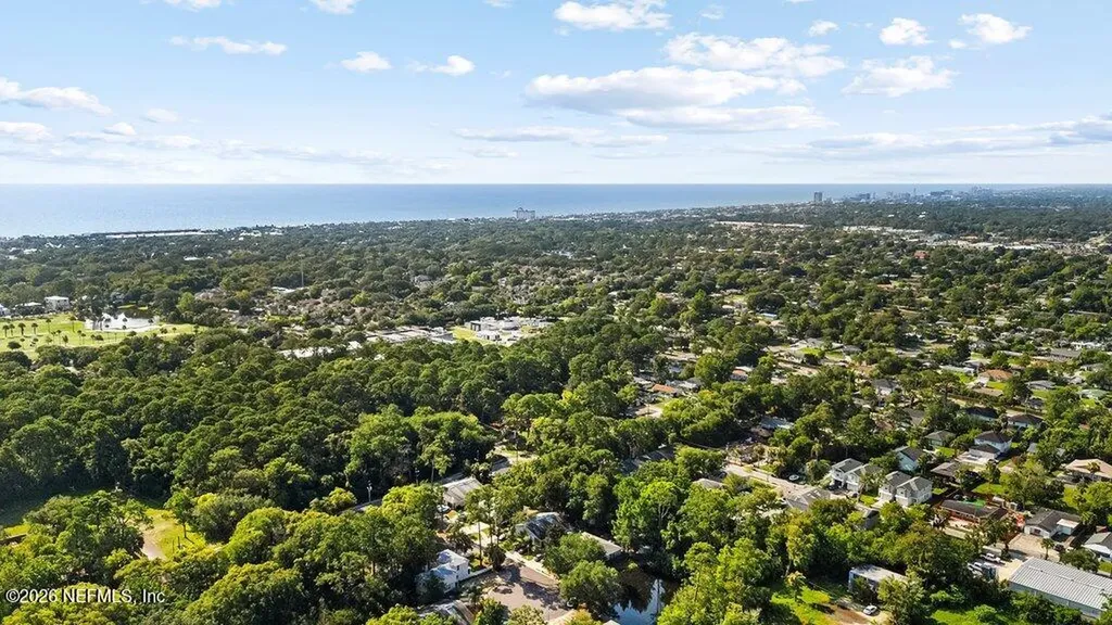 1845 Forsyth Court Atlantic Beach FL 32233