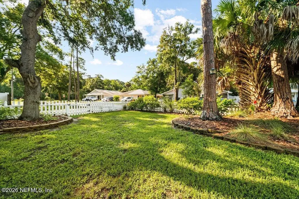 1845 Forsyth Court Atlantic Beach FL 32233
