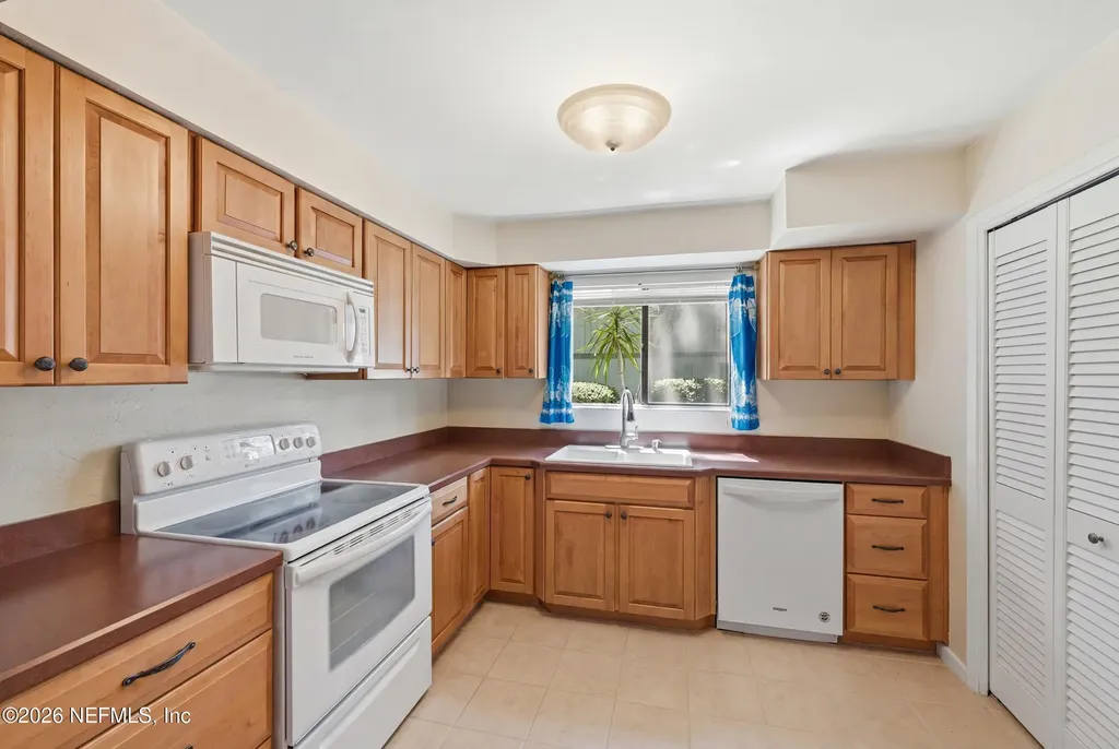 2700 Mizell Avenue Fernandina Beach FL 32034