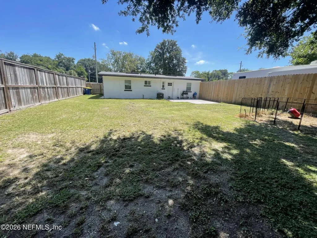 5949 Maple Leaf Drive Jacksonville FL 32211