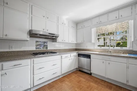 1825 Elizabeth Place Jacksonville FL 32205