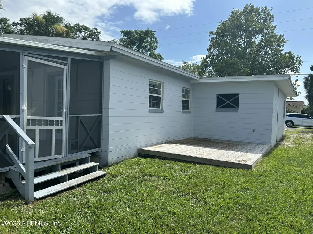 421 7th Street N Jacksonville Beach FL 32250