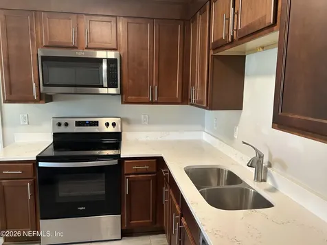 421 7th Street N Jacksonville Beach FL 32250