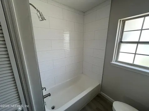 421 7th Street N Jacksonville Beach FL 32250