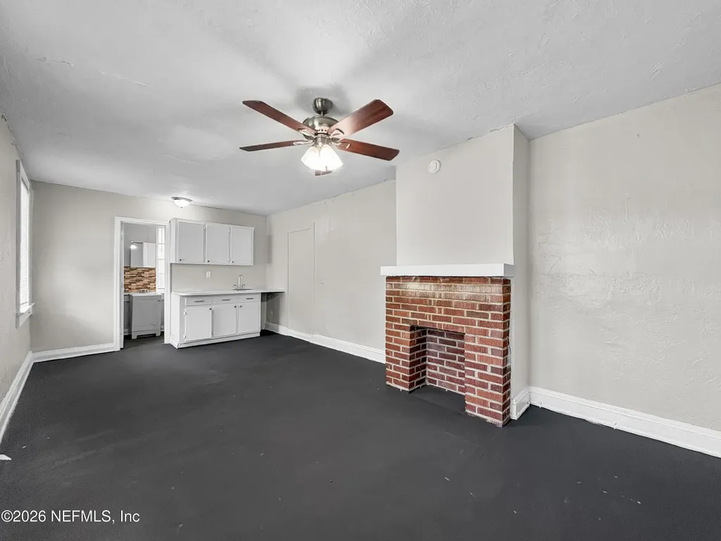1645 W 17 Street Jacksonville FL 32209