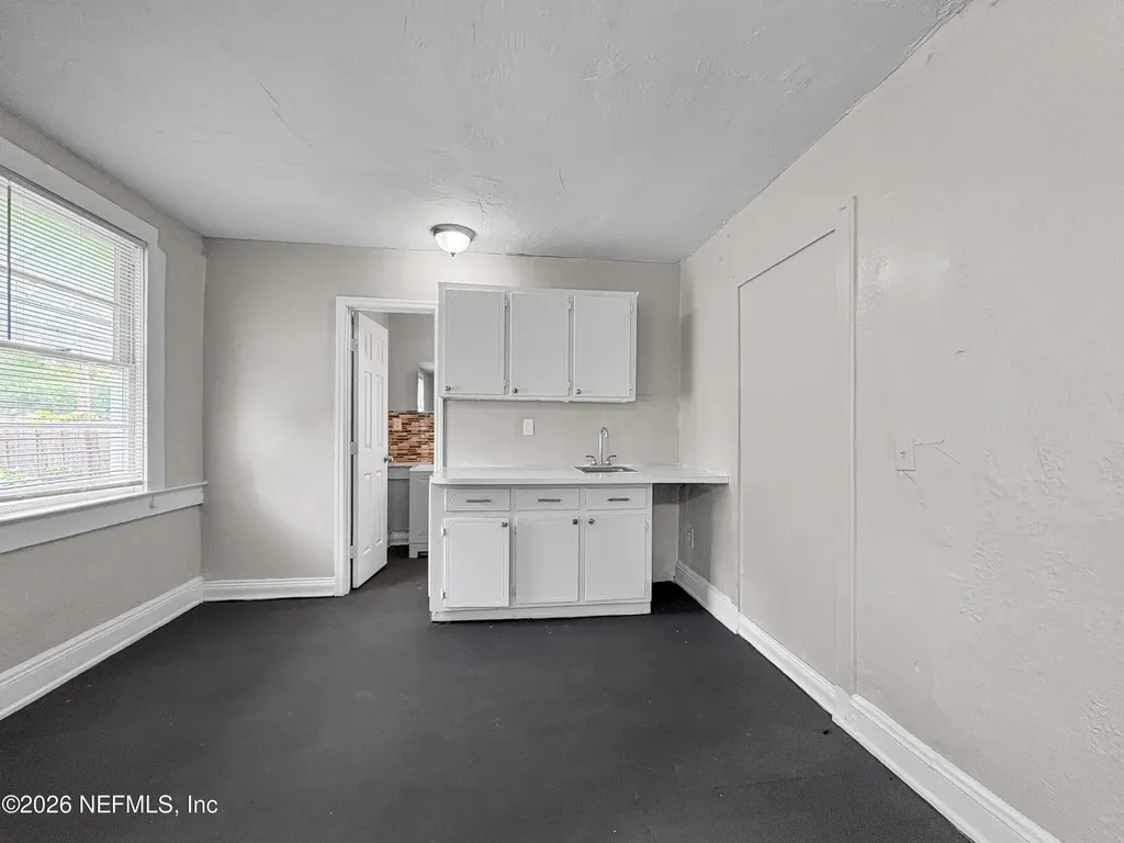 1645 W 17 Street Jacksonville FL 32209