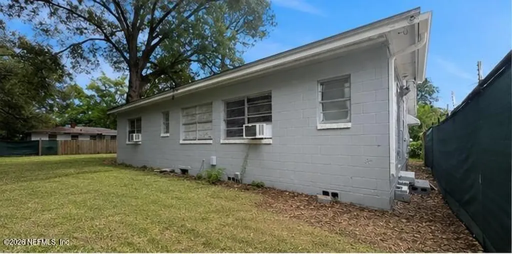 1645 W 17 Street Jacksonville FL 32209