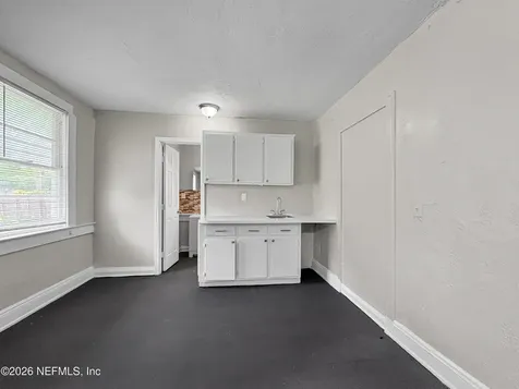 1645 W 17 Street Jacksonville FL 32209
