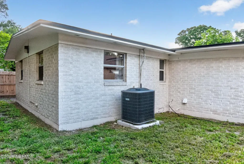 2328 W 10th Street Jacksonville FL 32209