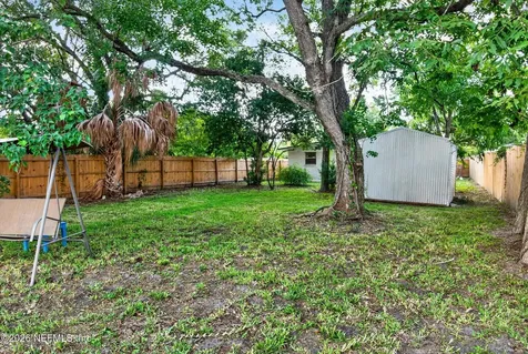 2328 W 10th Street Jacksonville FL 32209